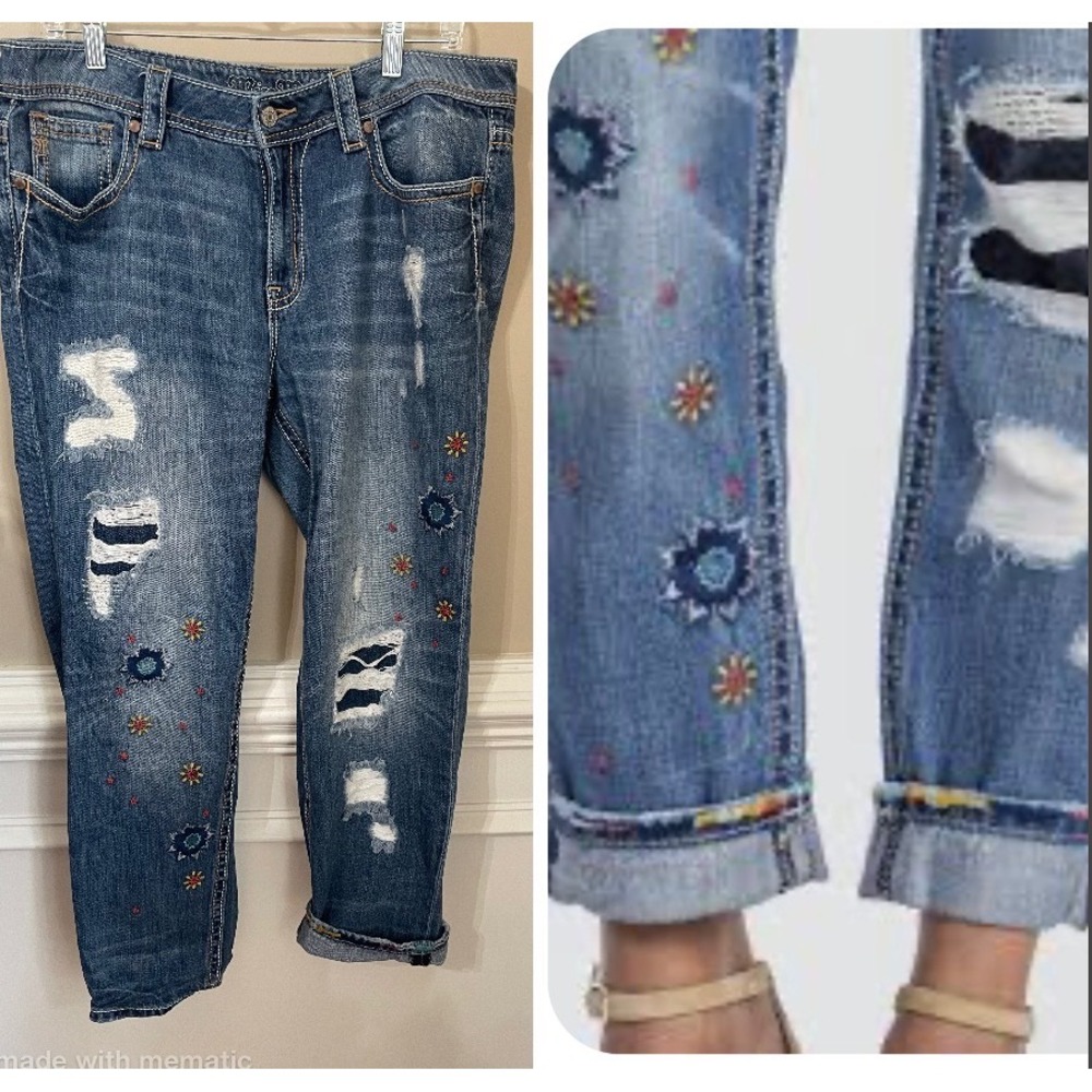 Miss Me Boyfriend Ankle Jeans Distressed Floral Embroidered Size 34 31 Tag RARE